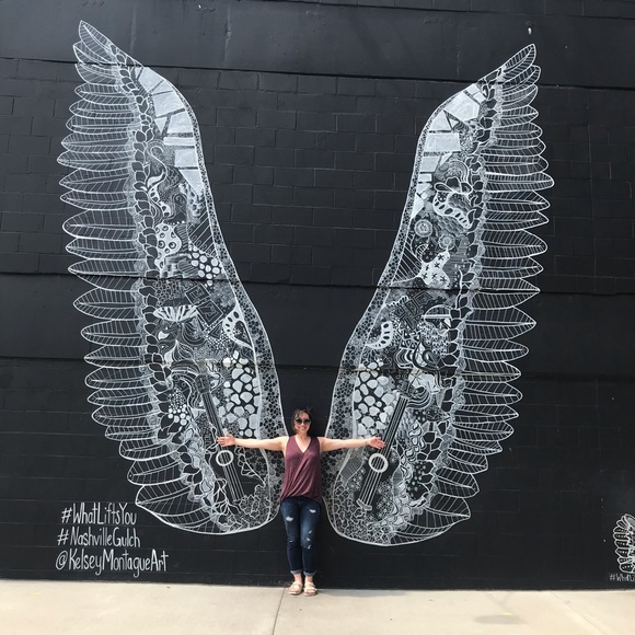 Meet your Posher, Kristina - Picture 5 of 10